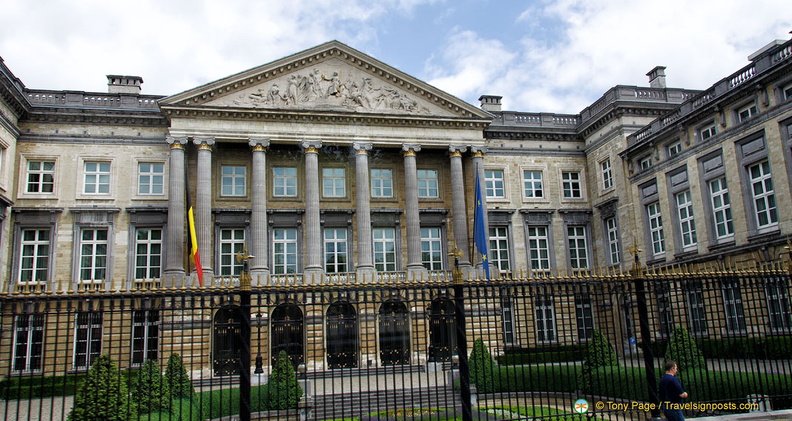 palais-royal-de-bruxelles-AJP0175.jpg